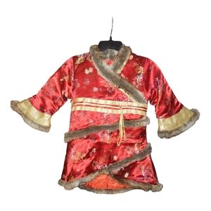 Girls traditional Chinese dress